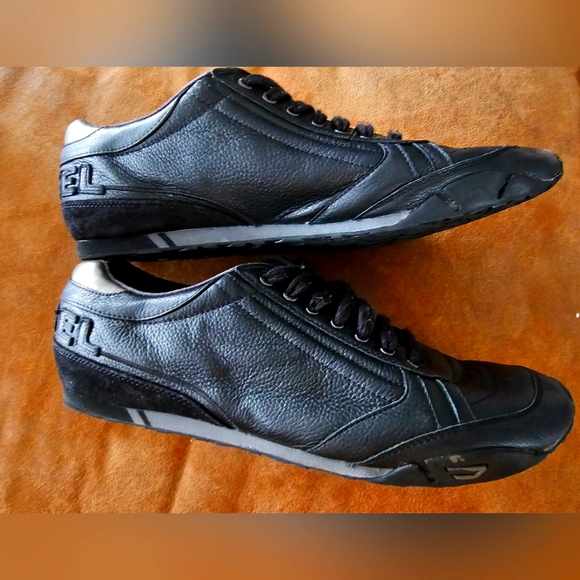 Diesel Other - Diesel take men's casual leather sneaker